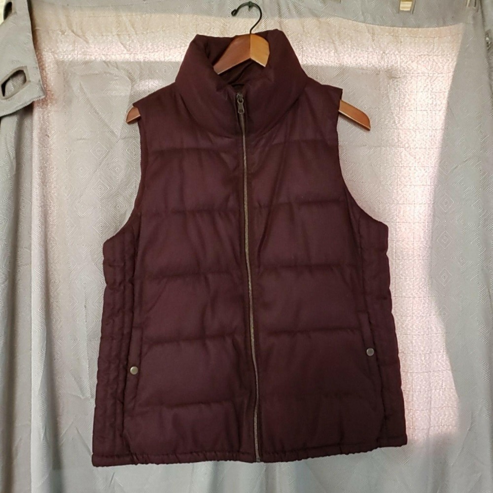 Old Navy Vest Womens Large Red Quilted Puffer Full Zip Pockets Insulated